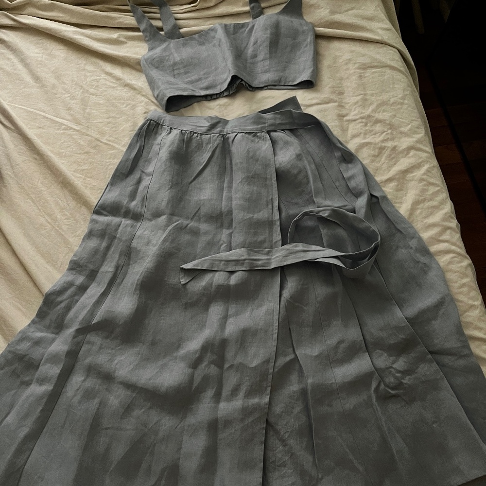 Reformation molto two piece in S